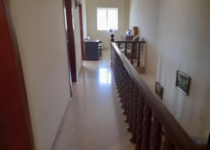 Dynesty Bed & Breakfast *